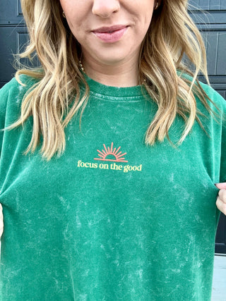 Enjoy the Now Pullover