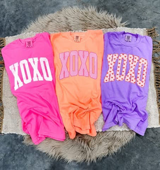 XOXO Tee